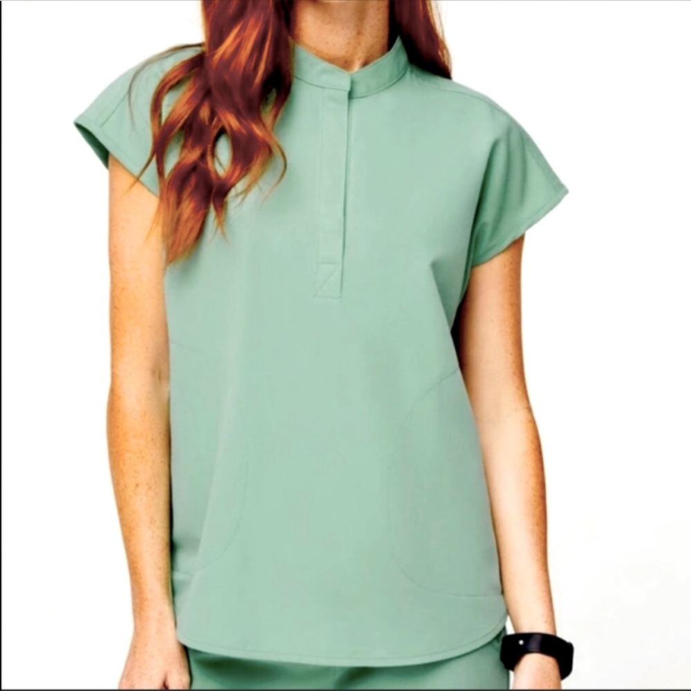 Figs rafaela top sz XS in limited edition color Jade